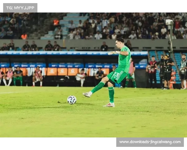 大马丁神扑救主,维拉门将成抢分关键